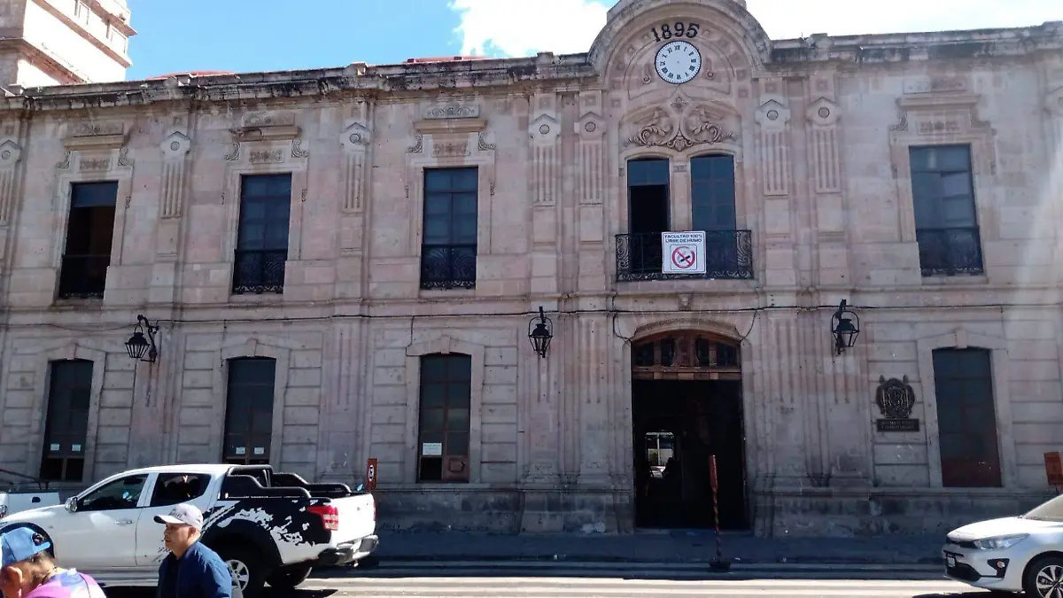 Facultad de derecho